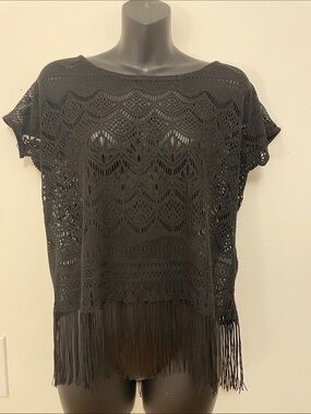 Amisu Black Crochet Fringe Tunic Top